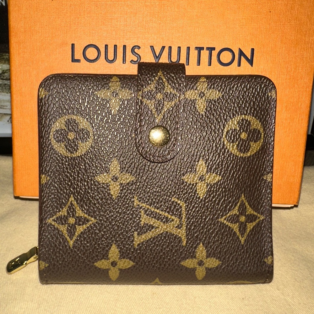 LOUIS VUITTON MONOGRAMMED COMPACT ZIP WALLET